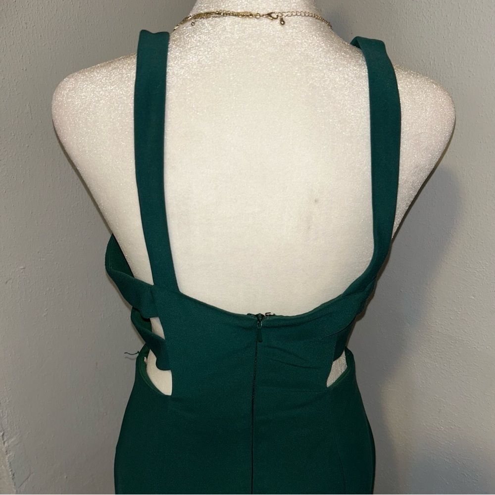Faviana Deep V after dark Green Backless Gown - Picture 5 of 6